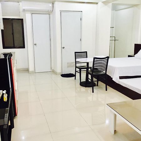 Residencia San Vicente - Pasay -Budget Hotel Manila Eksteriør billede